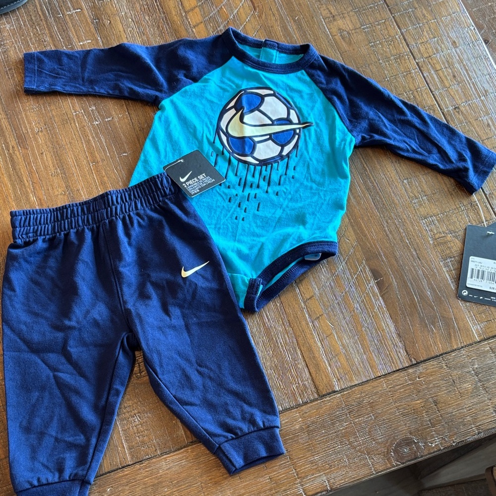 Nike Turquoise and Navy Baby Outfit Set